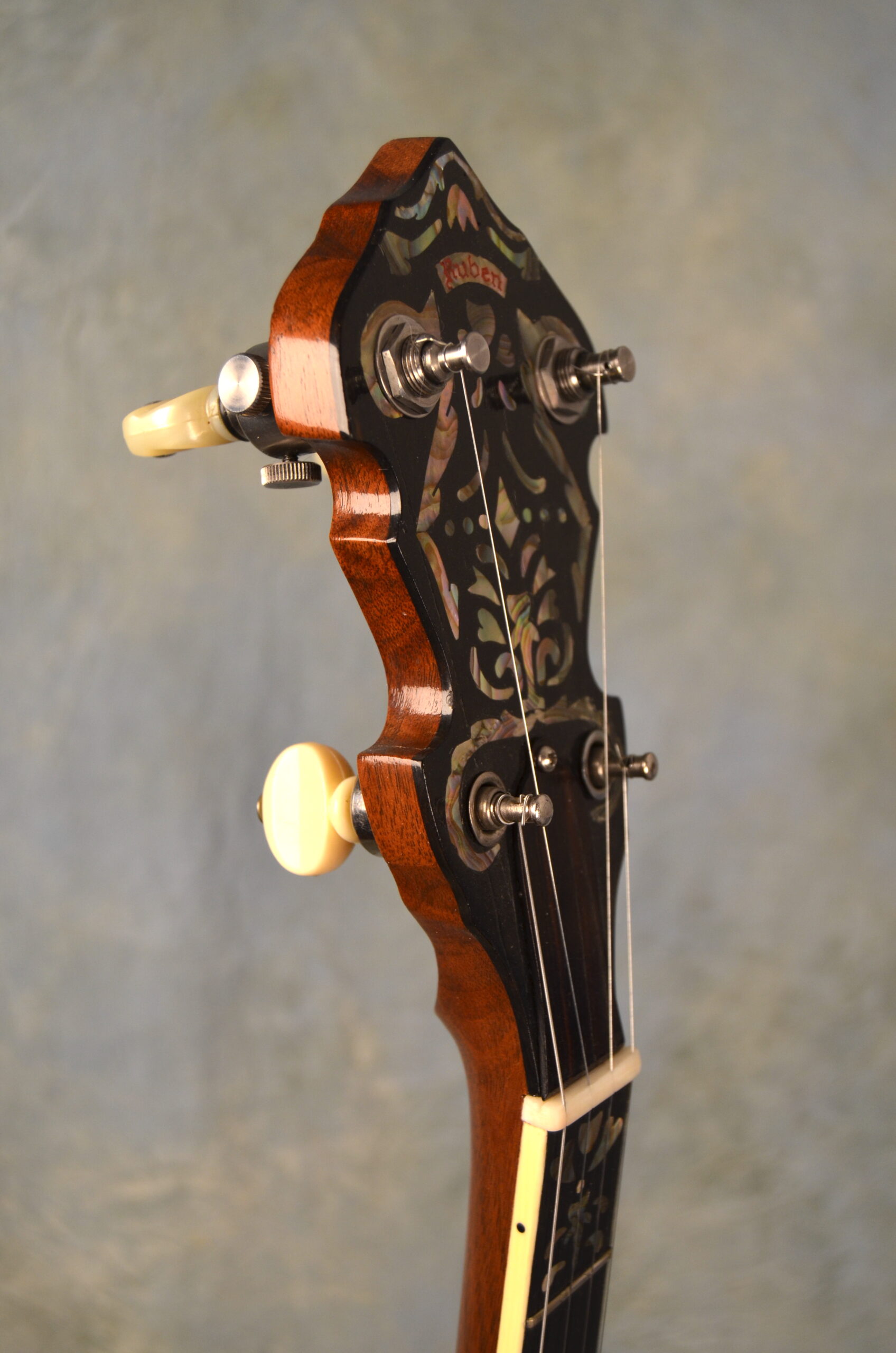 Earl Scruggs banjo Ruben